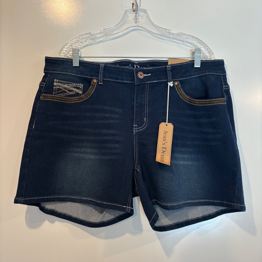 Jean's Denim Women's Blue Wash Denim Shorts Size 18W Embroidered Pockets NWT